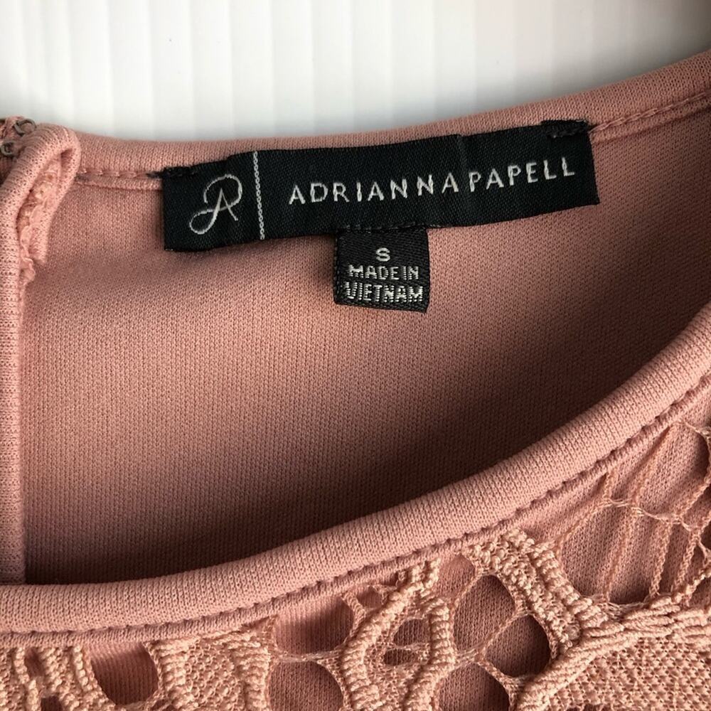 Adrianna Papell lace top 3/4 length sleeves - Picture 5 of 12